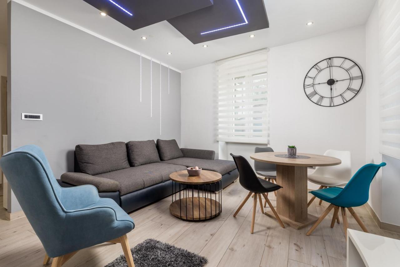 Rijeka Old Town Apartment Екстер'єр фото