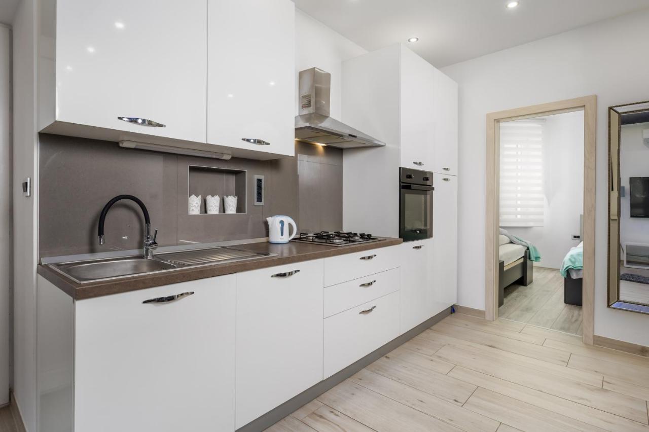 Rijeka Old Town Apartment Екстер'єр фото