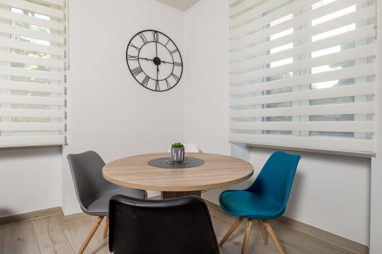 Rijeka Old Town Apartment Екстер'єр фото