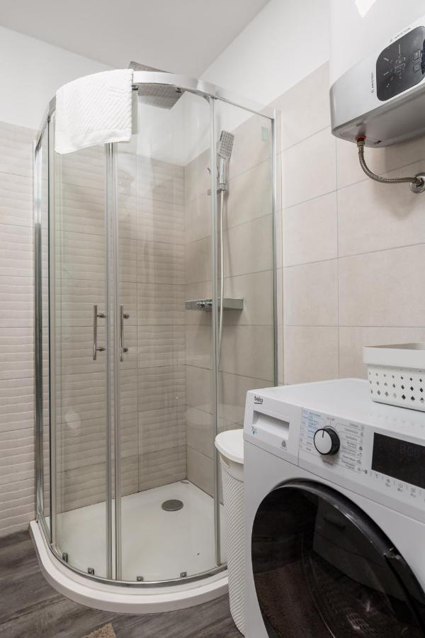 Rijeka Old Town Apartment Екстер'єр фото